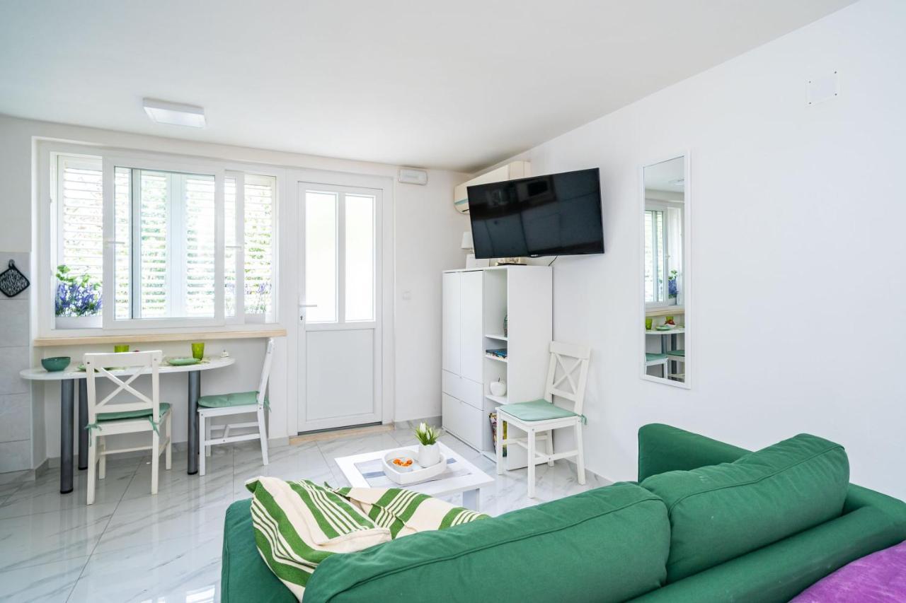 Apartment Laneta