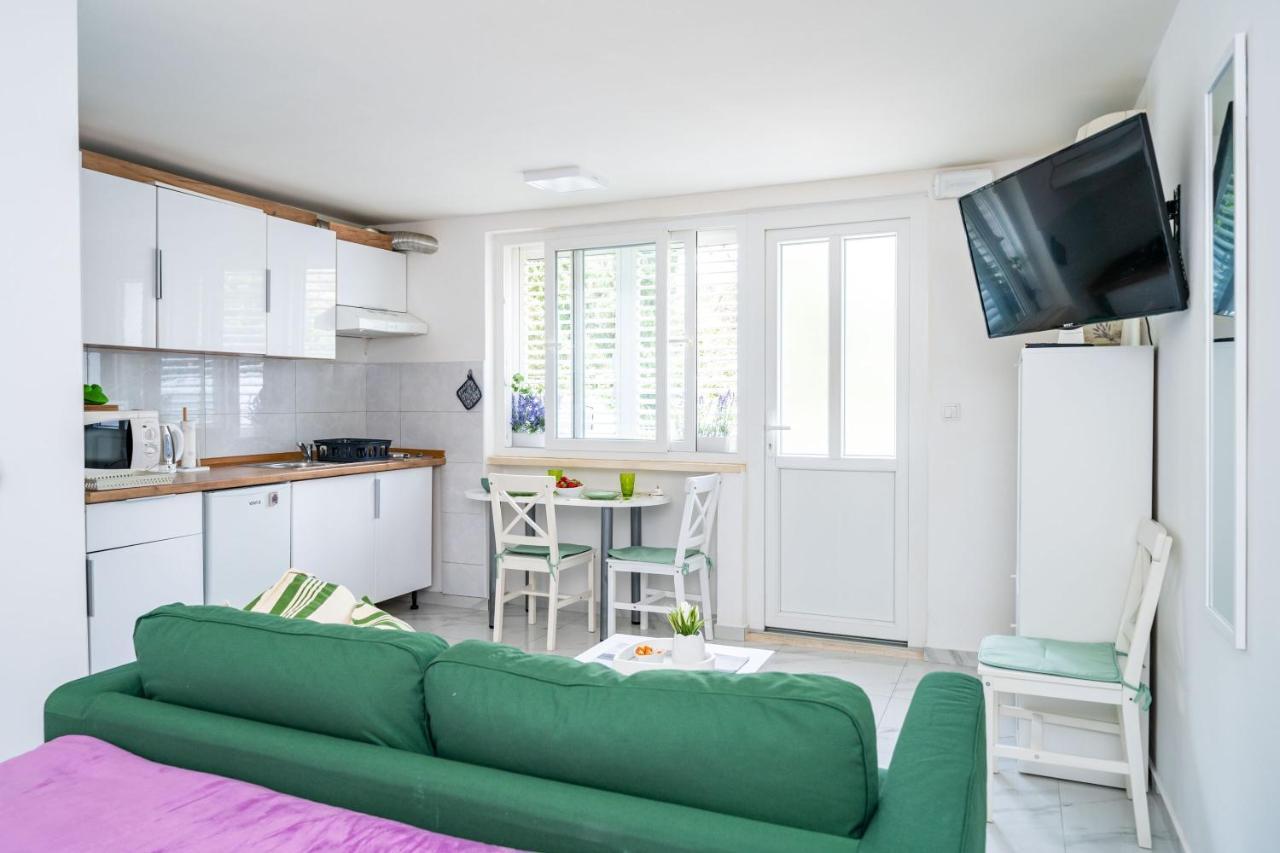 Laneta Apartment
